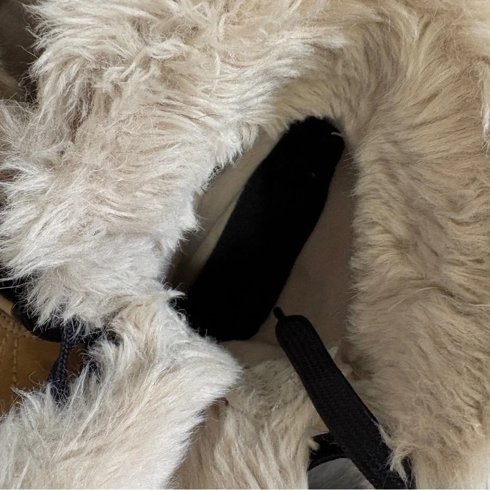 Sorel Tan and Black Fur-Lined Winter Boots - Picture 9 of 10